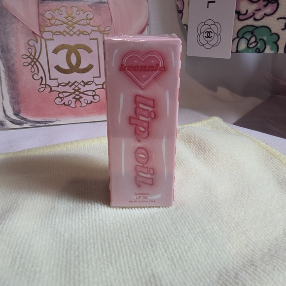 Dreamscape Other - Pink Shining Lip Oil - Hydrating Gloss